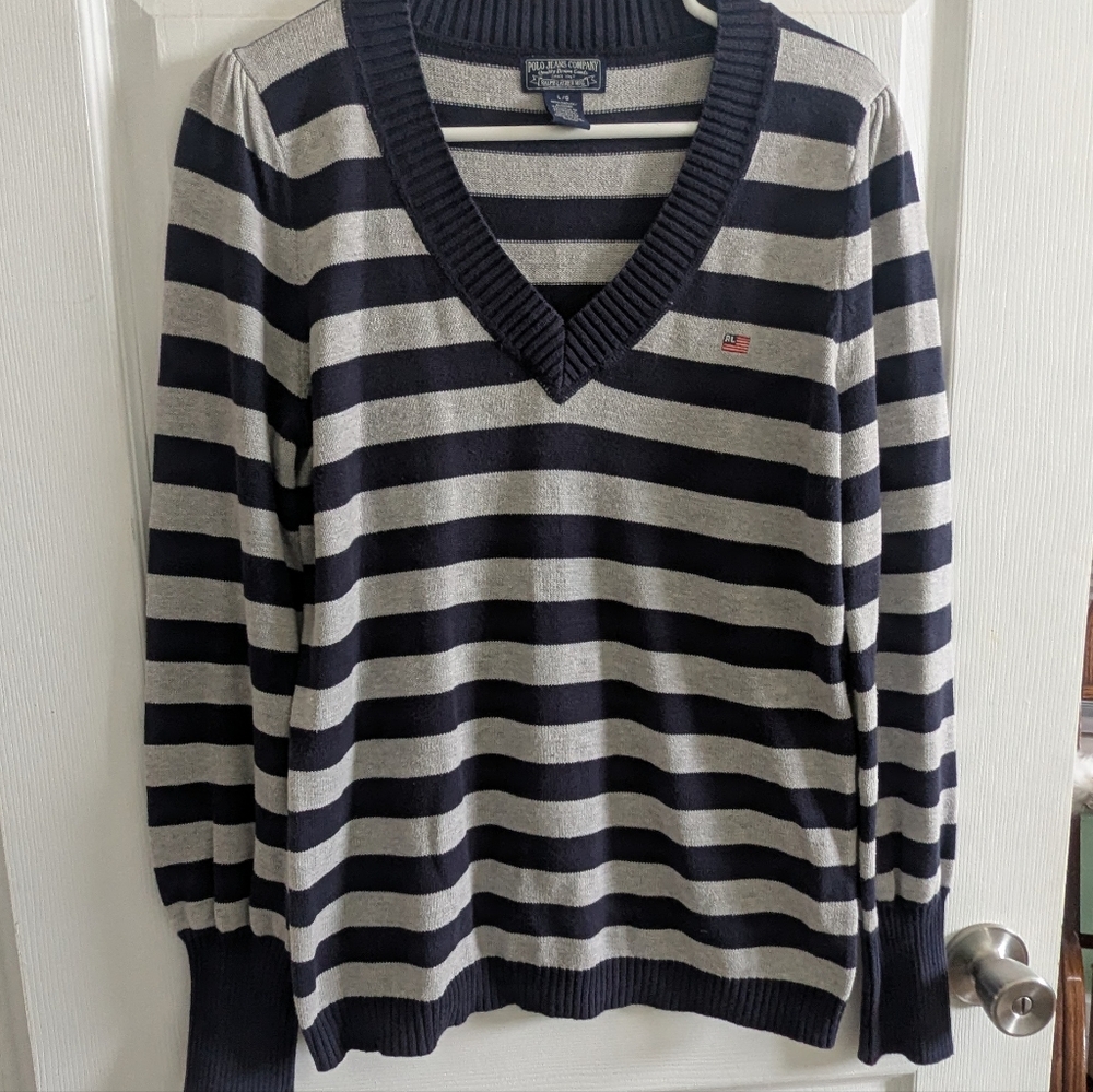 Women's Black and Gray Striped Sweater